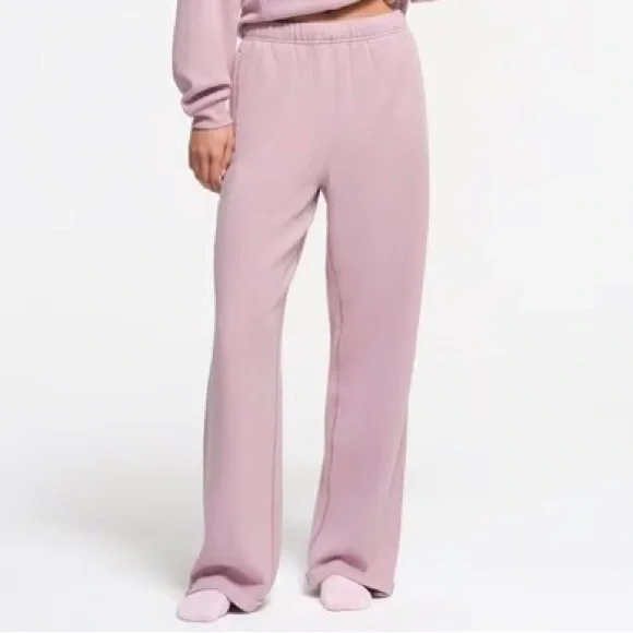 Skims cotton blend fleece classic straight leg sweatpants in dusk - Picture 1 of 10